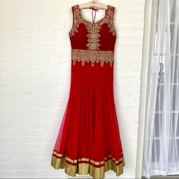 [New] Stunning Red Indian Anarkali Gown - Picture 1 of 6